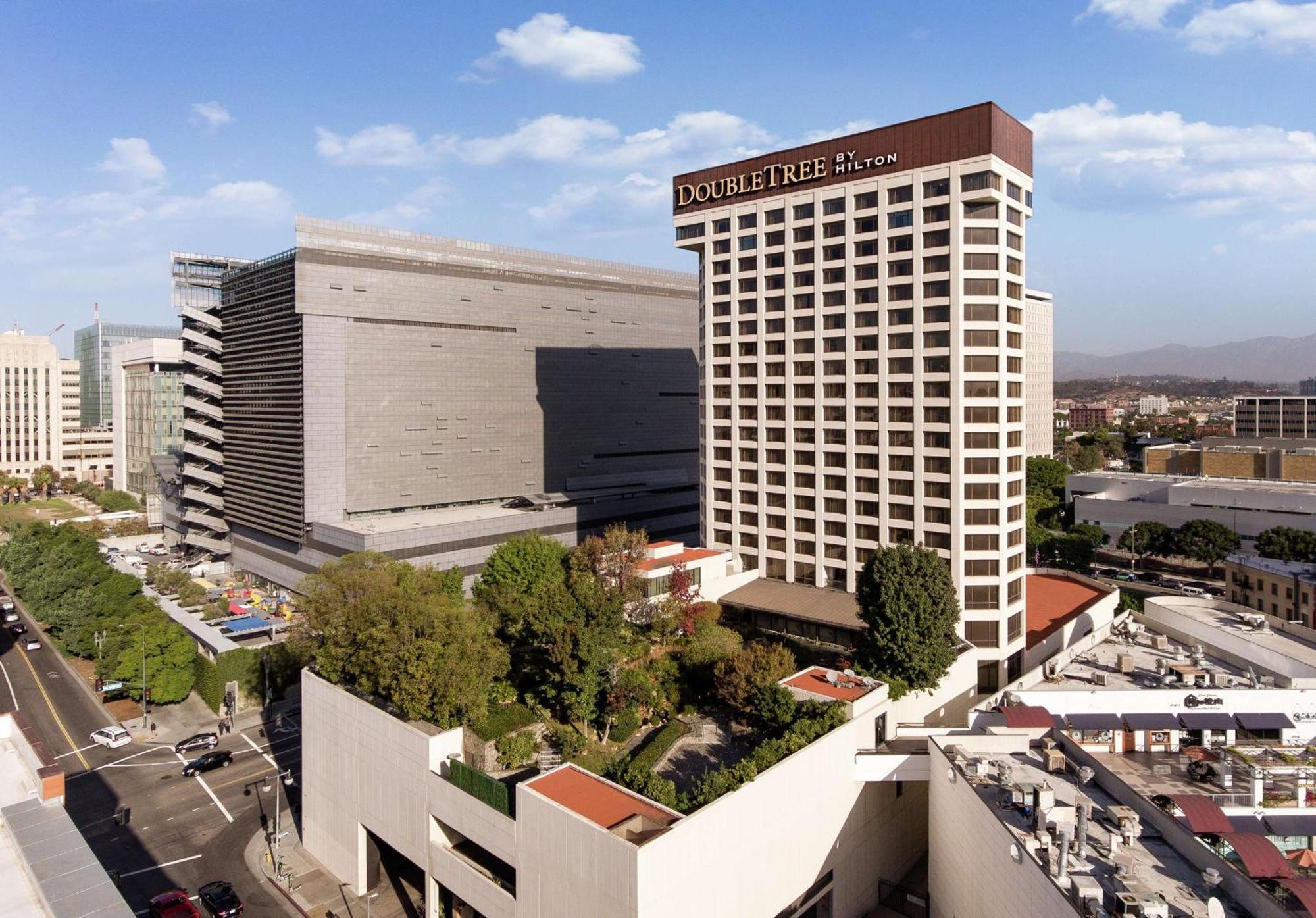 Doubletree By Hilton Los Angeles Downtown — Photos 1